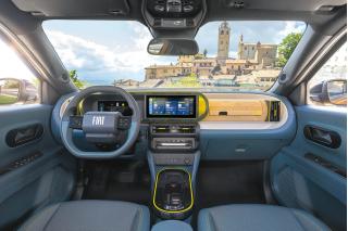 FIAT Grande Panda Hybrid 110Ps 